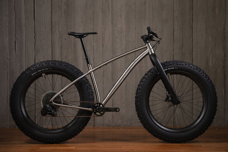 Wheels Manufacturing and Rise Bikes Collaborate on Custom Thru-Axle for the new Grizzly Fat Bike-112476225704 
