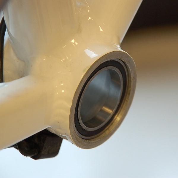 BB30 Shell with bearings installed-35401058517160 main