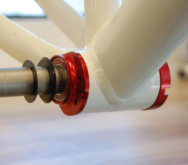 WHEELS Mfg Eccentric Bottom Bracket - Thumbnail 4