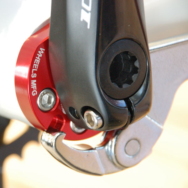 Eccentric BB for BB30 & 24mm (Shimano) Cranks - Black-35401098035368 main